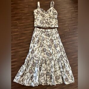 NWOT House of Harlow crop tank & skirt! Size medium, bright/bold colors!